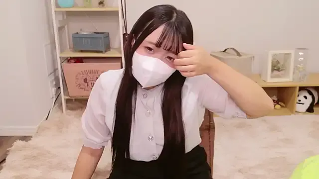 Lovebirdss – webcam model profile photo Image 6