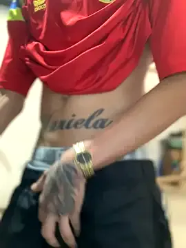 JayJayPink – webcam model profile photo Image 8