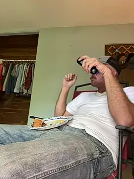 mimichannn99 profile photo Image 5