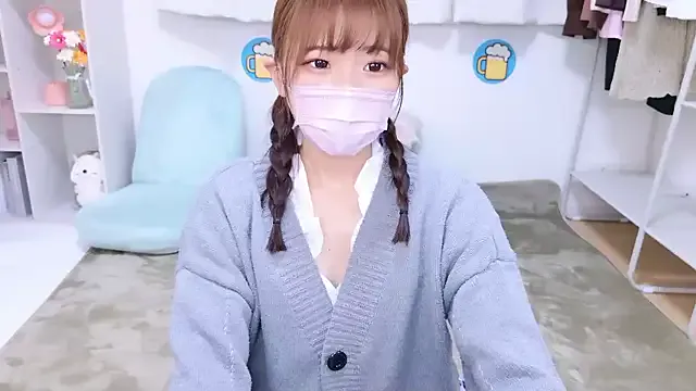 ClaireBree – webcam model profile photo Image 18