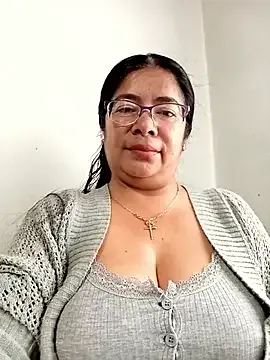 sexychutxxx7 – webcam model profile photo Image 3