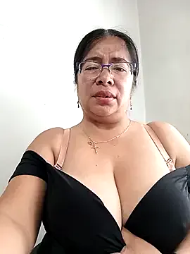 sexychutxxx7 – webcam model profile photo Image 5