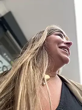 milla_bella – webcam model profile photo Image 19