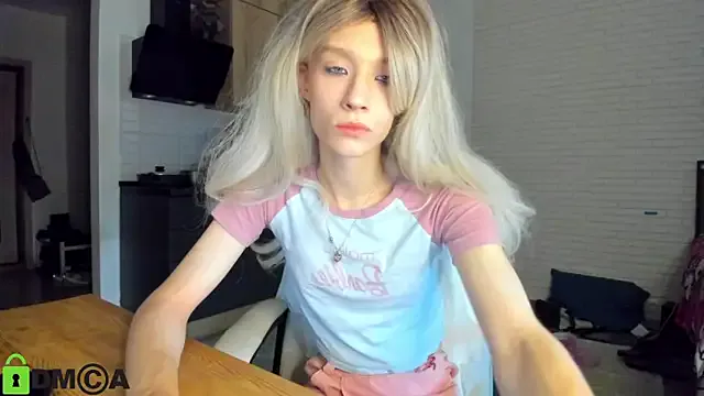 Sssonya – webcam model profile photo Image 2