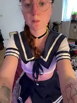 curvyflawless – webcam model profile photo Image 6