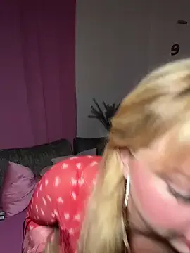 KathleenGreggs – webcam model profile photo Image 11