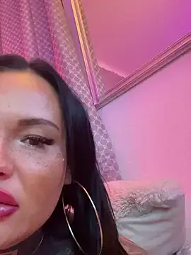 manussa69 – webcam model profile photo Image 18