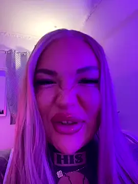 manussa69 – webcam model profile photo Image 19