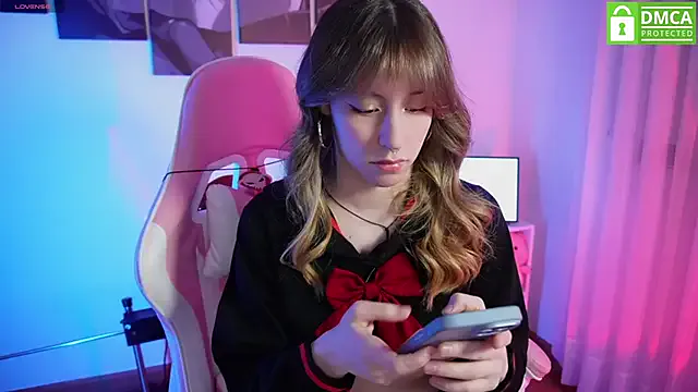 horny_tenager – webcam model profile photo Image 11