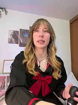 horny_tenager – webcam model profile photo Image 3