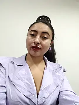 anli5 – webcam model profile photo Image 19