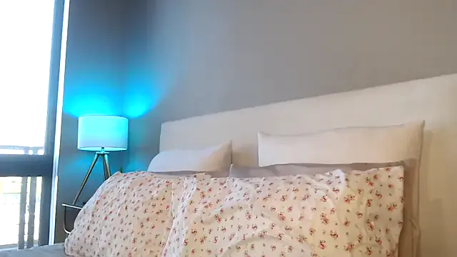 sophydiva – webcam model profile photo Image 10