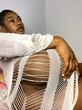 valerie_james3 – webcam model profile photo Image 15