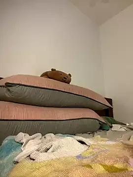 valerie_james3 – webcam model profile photo Image 5