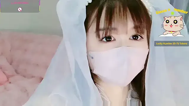 RsellAmb – webcam model profile photo Image 4