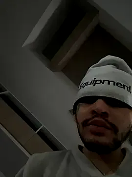 crazy_gerls – webcam model profile photo Image 13