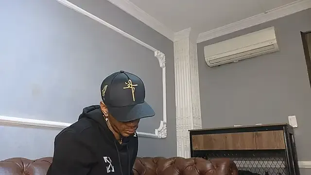 Scripted_Dreams – webcam model profile photo Image 2