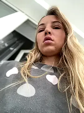 Grifa_Sensual – webcam model profile photo Image 5