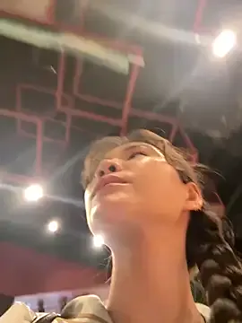 LunaRase – webcam model profile photo Image 10