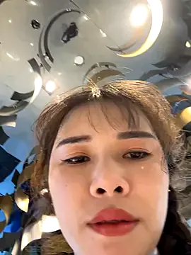 LunaRase – webcam model profile photo Image 8