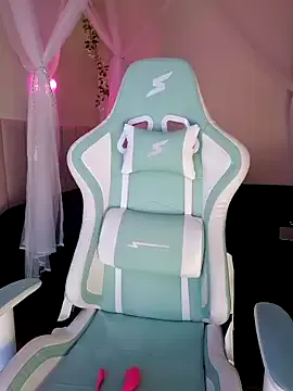 Sandhya_77 – webcam model profile photo Image 10