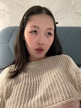 EmiliaCouple – webcam model profile photo Image 19