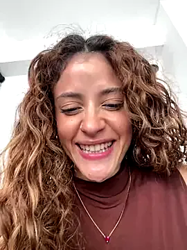 ORLA86 – webcam model profile photo Image 12