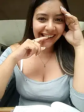 dirtypub – webcam model profile photo Image 6