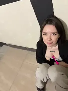 Sofia3393 – webcam model profile photo Image 6