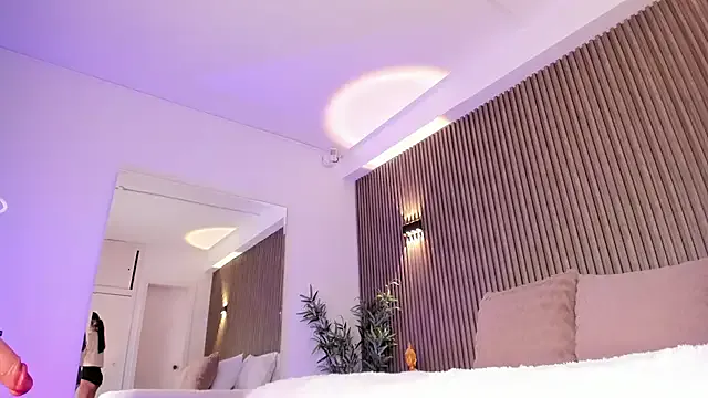 May-Squirt – webcam model profile photo Image 19