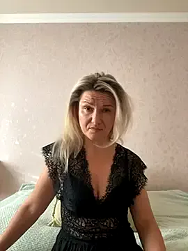 Yui-Ch06 – webcam model profile photo Image 7