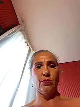 _Alicee_1 – webcam model profile photo Image 6