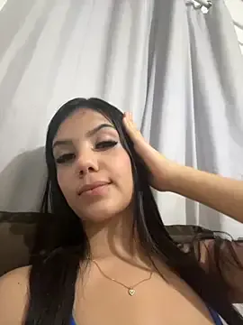 livvywinters – webcam model profile photo Image 9