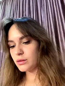 Jess_Lui – webcam model profile photo Image 2