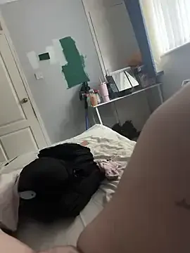 hoaarisa – webcam model profile photo Image 4