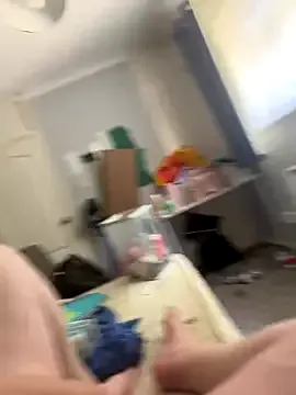 hoaarisa – webcam model profile photo Image 6