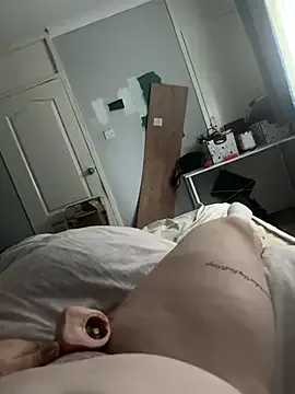 hoaarisa – webcam model profile photo Image 9