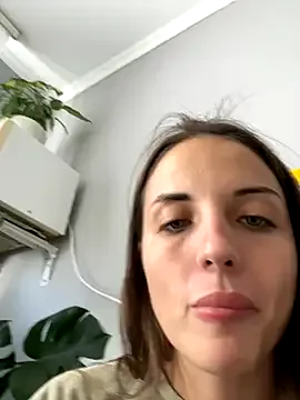 mis_eva – webcam model profile photo Image 14