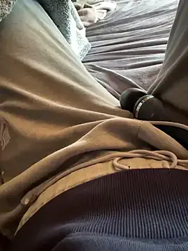 EnEn_xiaobao – webcam model profile photo Image 10