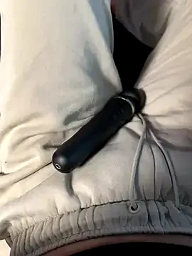 EnEn_xiaobao – webcam model profile photo Image 14