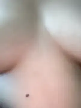 MondoNeko – webcam model profile photo Image 2