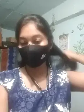 hornyshow_tv – webcam model profile photo Image 2