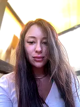 Tatjana_Sue – webcam model profile photo Image 2