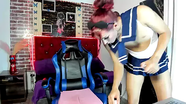 sareandrob – webcam model profile photo Image 17