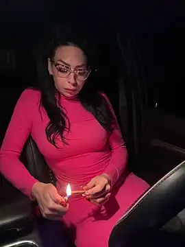 Keep_us_wild – webcam model profile photo Image 3