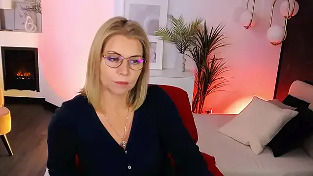 Horny_pratiksha – webcam model profile photo Image 17