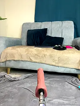 Simone_Miller – webcam model profile photo Image 5