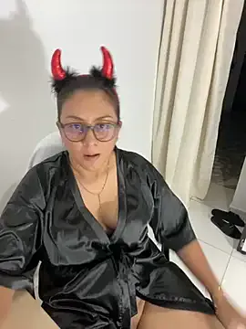 Anna_Love1 – webcam model profile photo Image 15