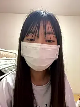 EmiliaCatalina – webcam model profile photo Image 16