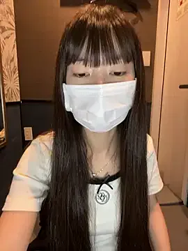 EmiliaCatalina – webcam model profile photo Image 17